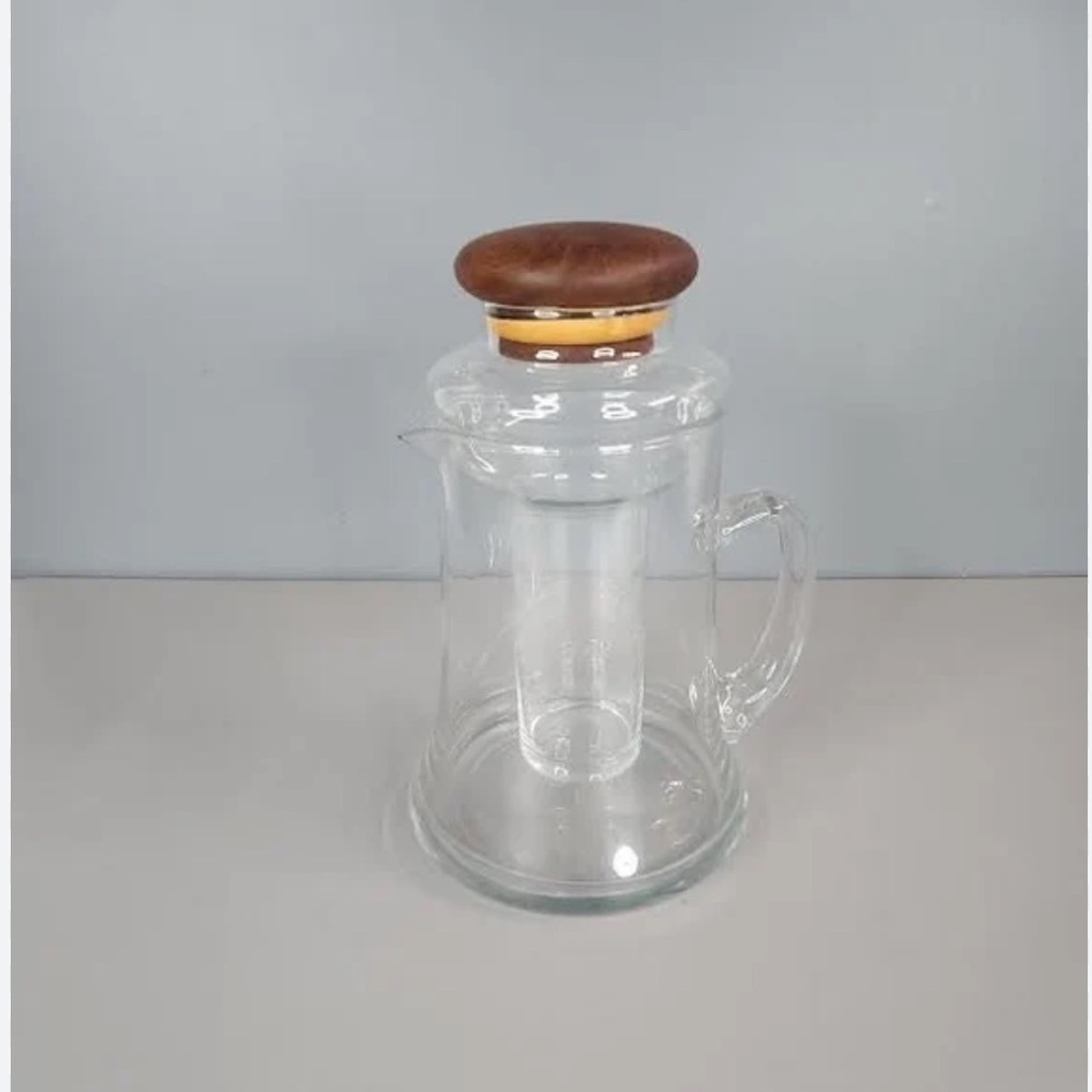 Midcentury modern Winsome Carafe